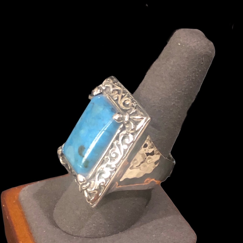 LOIS HILL Sterling Silver & Oversized Turquoise Cabochon Gemstone Cocktail Ring - Picture 15 of 17